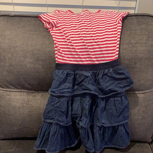 Girls gently used dress in great condition - Picture 4 of 4